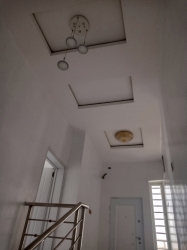 Image 1 Title