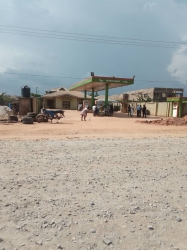 Functioning Filling Station For Sale With 4 Pumps 1.5plots Of Land. Commercial Property for Sale Ikorodu Lagos Vetra  Property