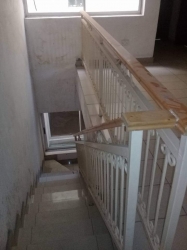 Image 1 Title