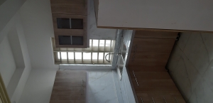 Image 1 Title