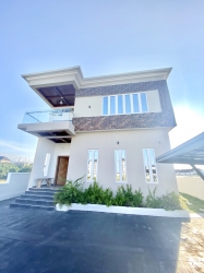 Image 1 Title