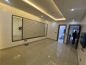 Image 1 Title