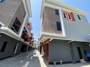 Image 1 Title