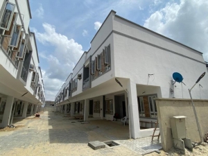Image 1 Title