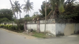 For Sale 5 Bedroom Detached Bungalow On A Corner Piece Land 820sqmt 820 Meter Square of Land for Sale Maryland Lagos Vetra  Property