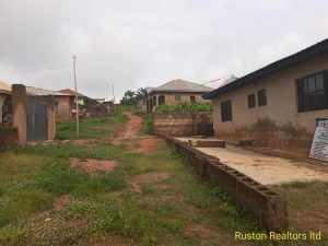 About 600sm Land At Ologuneru Land for Sale Ibadan Oyo Vetra  Property