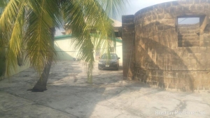 Image 1 Title
