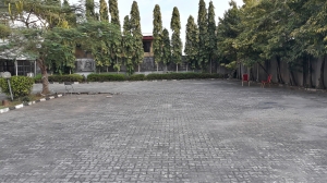 Image 1 Title