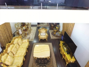 Image 1 Title