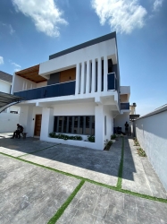Luxurious 5 Bedroom Detached Duplex With Bq Available @ Chevron, Lekki Lagos 5 bedroom House for Sale Lekki Lagos Vetra  Property