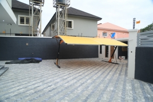 Image 1 Title