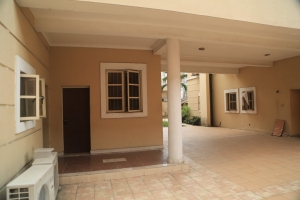 Image 1 Title