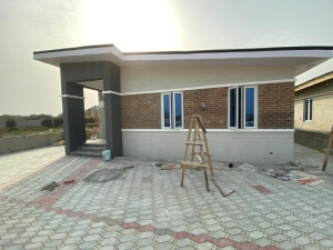 Image 1 Title