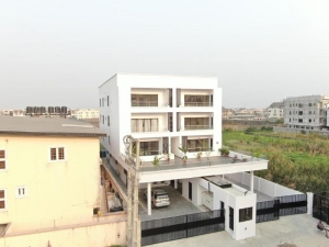 Image 1 Title