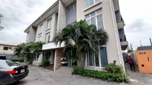 Image 1 Title
