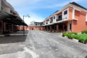 Image 1 Title