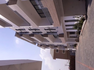 Image 1 Title