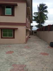 Newly Renovated 4 Units Of 3 Bedroom Flat For Commercial Use To Let At Oluyole Main Estate 3 bedroom Commercial Property for Rent Ibadan Oyo Vetra  Property