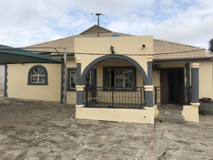 Image 1 Title