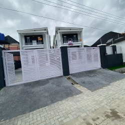 Image 1 Title