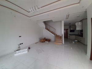 Image 1 Title