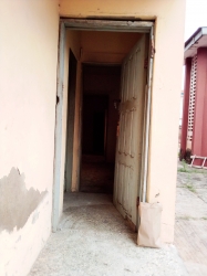 Image 1 Title