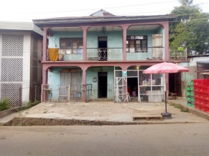 Image 1 Title