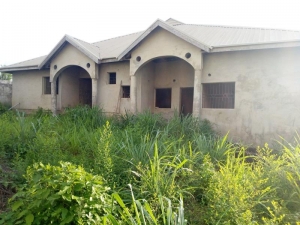 Modern Uncompleted 4 Flats 8 bedroom Detached Bungalow for Sale Ibadan Oyo Vetra  Property