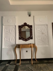 Image 1 Title