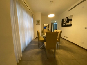 Image 1 Title