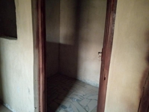 Image 1 Title