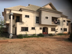 Hot Sales!!! Terrance-duplex Of (3bedrooms & Seating Rooms Each) For Sale At Ugbor Gra 3 bedroom Terraced Duplex for Sale Oredo Edo Vetra  Property