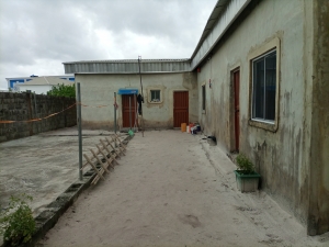 Image 1 Title