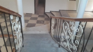 Image 1 Title