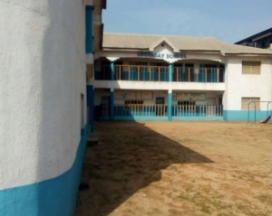 Image 1 Title