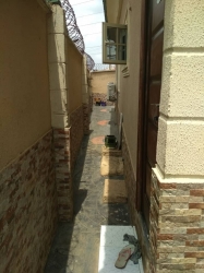 Image 1 Title
