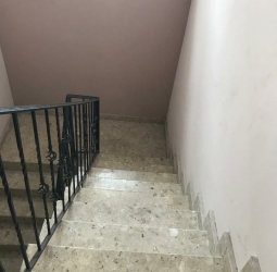 Image 1 Title