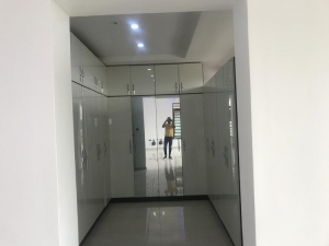 Image 1 Title