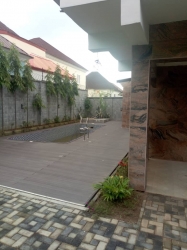 Image 1 Title