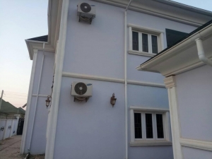 Image 1 Title
