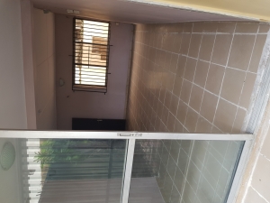 Image 1 Title