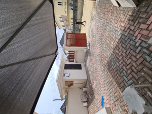 Image 1 Title