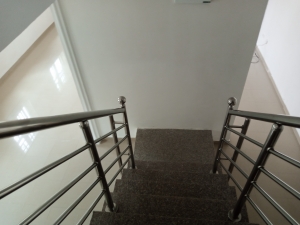 Image 1 Title