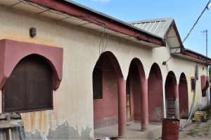 Image 1 Title