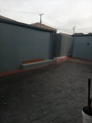 Image 1 Title