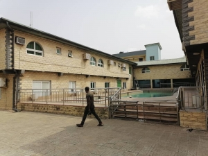 Image 1 Title