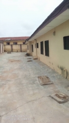 Decent 3bedrooms Flat At Cele Rainbow Off Akala Express Ibadan. 3 bedroom Detached Bungalow for Rent Ibadan Oyo Vetra  Property