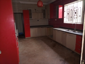 Image 1 Title