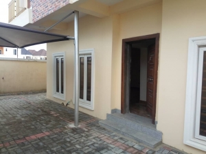 Image 1 Title