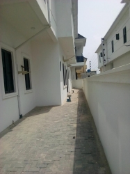 Image 1 Title